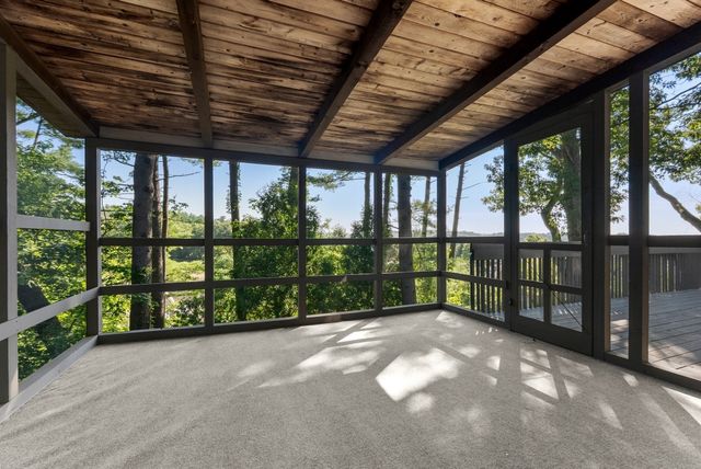 4 Tanglewood Road, Manchester, MA 01944