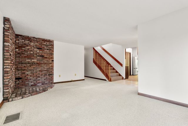 4 Tanglewood Road, Manchester, MA 01944