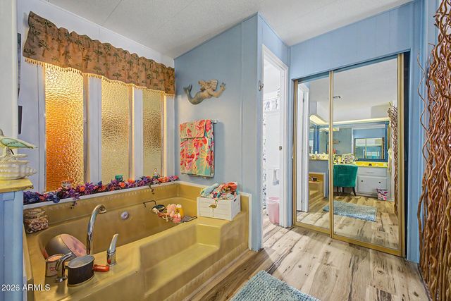 120 N VAL VISTA Drive 250, Mesa, AZ 85213