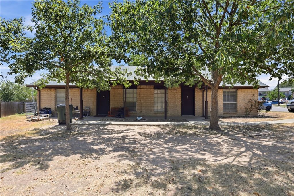 1919 Pine Tree Drive, Bryan, TX 77802 — exterior