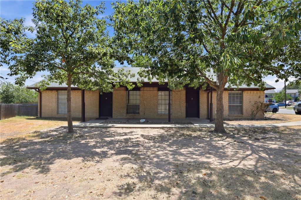 1919 Pine Tree Drive, Bryan, TX 77802 — photo 2