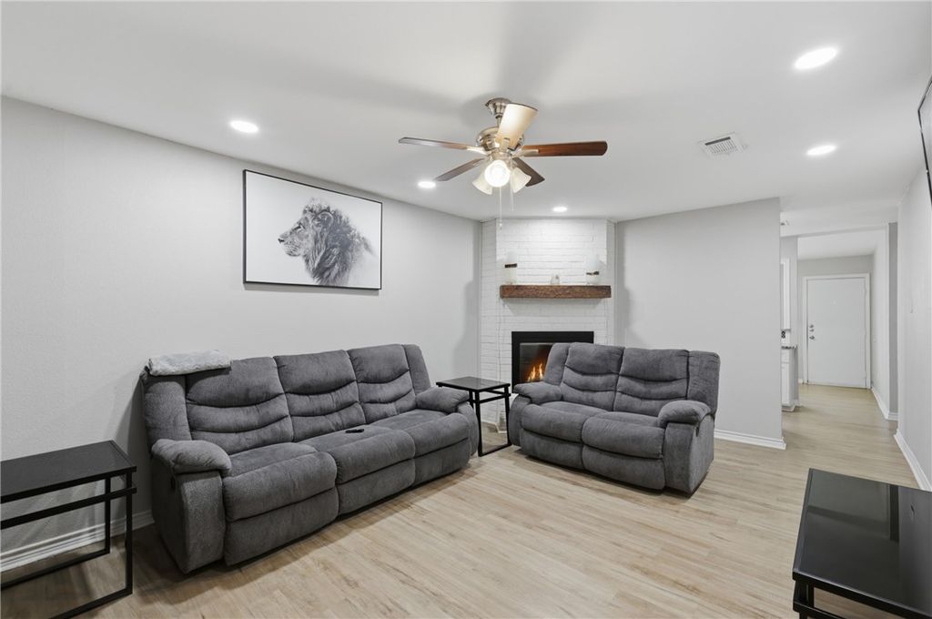 1919 Pine Tree Drive, Bryan, TX 77802 — photo 5