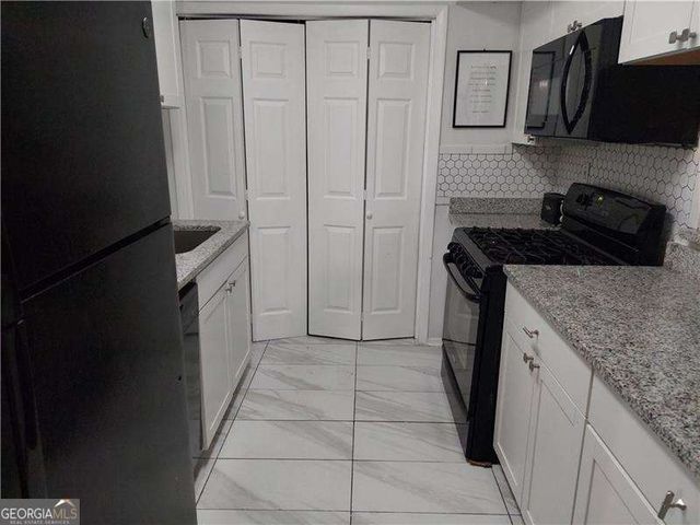 1003 DUNBAR Drive 1003, Atlanta, GA 30338