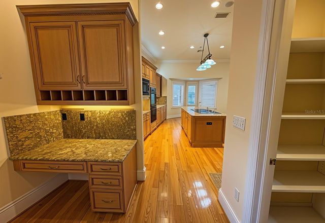 441 LUCERNE AVENUE, Tampa, FL 33606