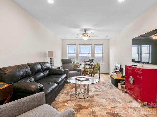 171 Waightstill Drive, Arden, NC 28704