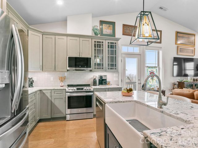 171 Waightstill Drive, Arden, NC 28704