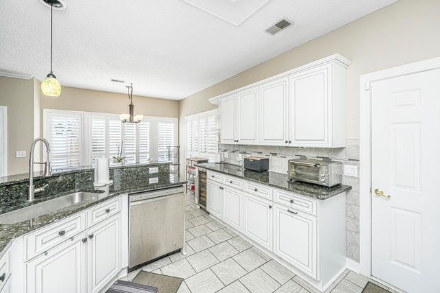 1705 Fox Ridge Court, Charleston, SC 29414