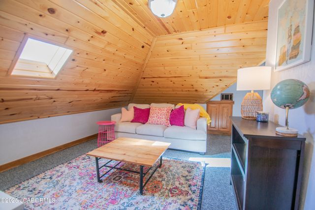 4335 SCOTT STATION LANE, Jefferson City, MO 65109