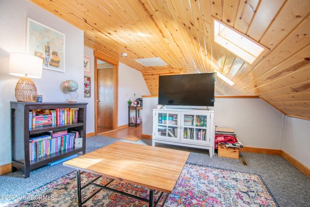 4335 SCOTT STATION LANE, Jefferson City, MO 65109