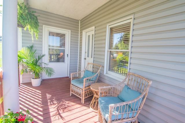 4335 SCOTT STATION LANE, Jefferson City, MO 65109