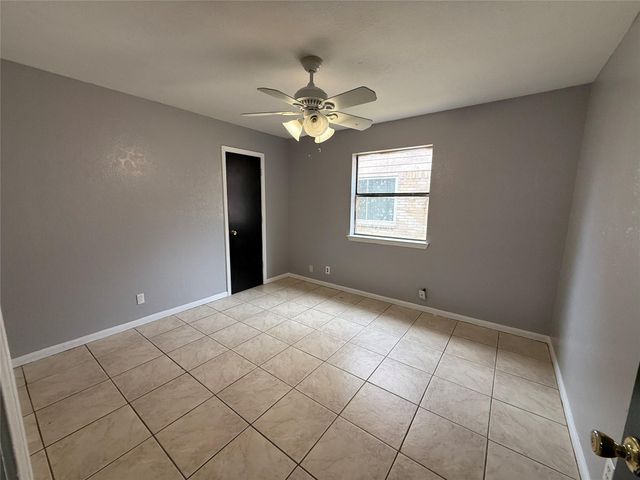 11611 Stone Bridge Drive, Houston, TX 77064