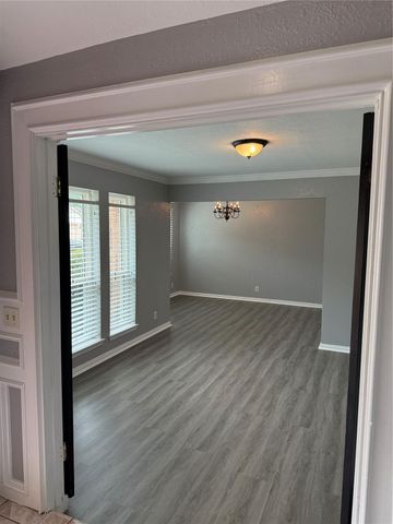 11611 Stone Bridge Drive, Houston, TX 77064