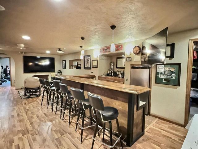1085 HILLWOOD RUN DRIVE, Oshkosh, WI 54901