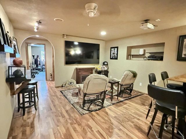 1085 HILLWOOD RUN DRIVE, Oshkosh, WI 54901