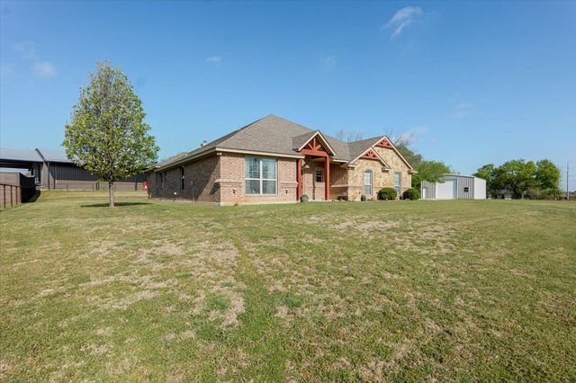 140 Pine Road, Poolville, TX 76487