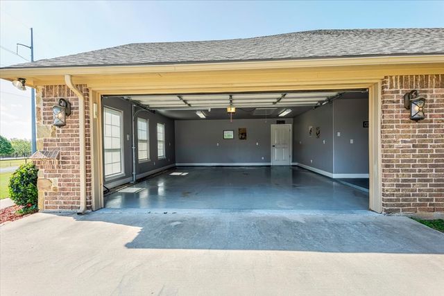 140 Pine Road, Poolville, TX 76487