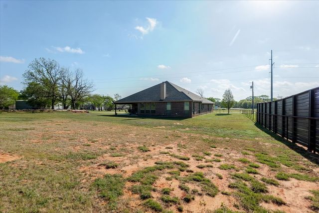 140 Pine Road, Poolville, TX 76487