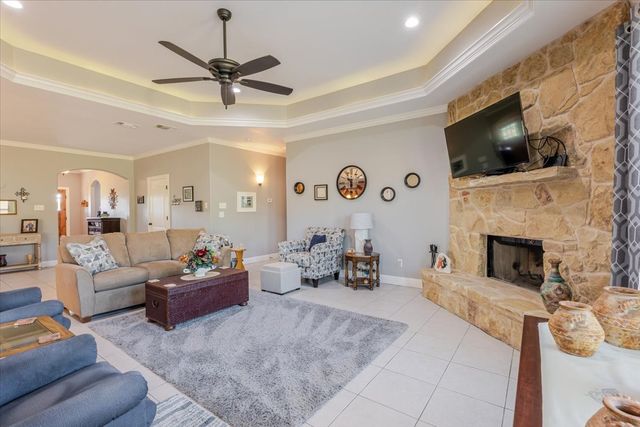 140 Pine Road, Poolville, TX 76487