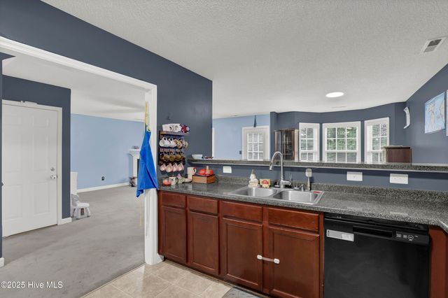 20 Jasmine Lane, Jacksonville, NC 28546
