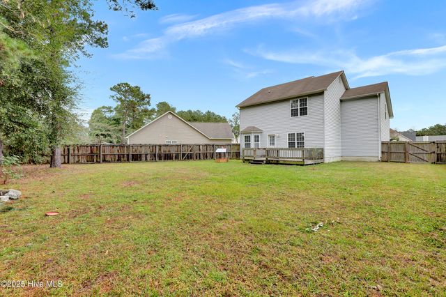 20 Jasmine Lane, Jacksonville, NC 28546