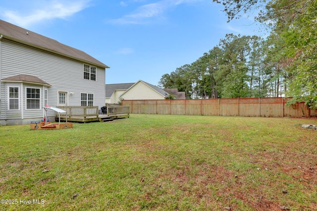 20 Jasmine Lane, Jacksonville, NC 28546