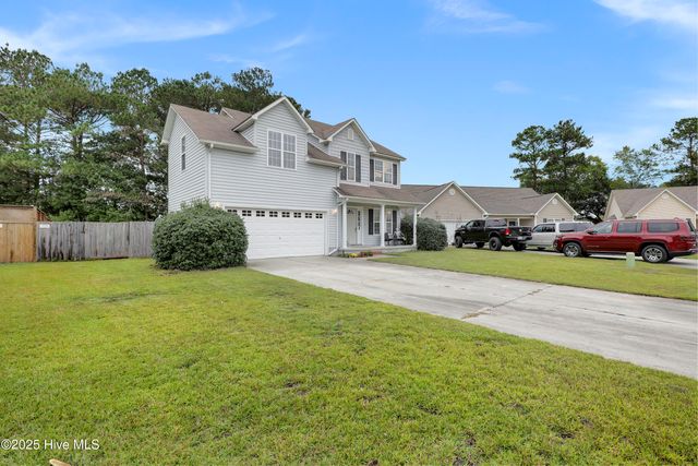 20 Jasmine Lane, Jacksonville, NC 28546