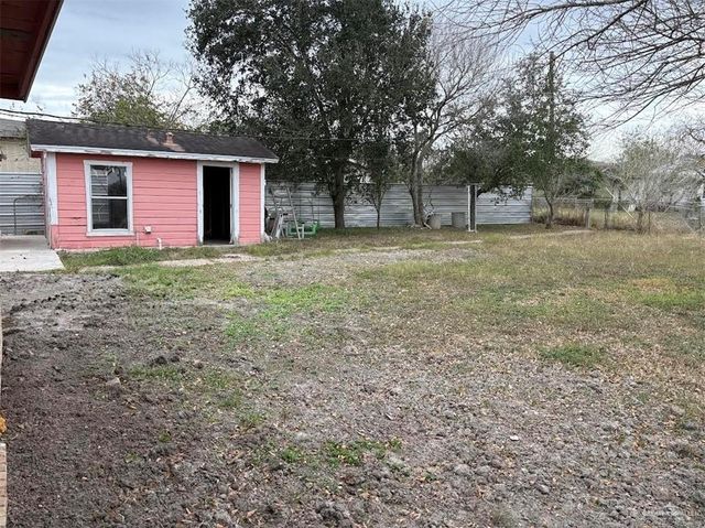 1317 S B Street, Harlingen, TX 78550