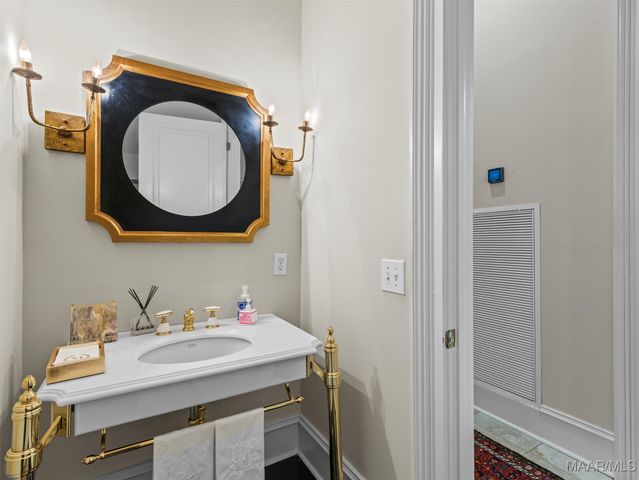 2452 Gunster Road, Montgomery, AL 36111