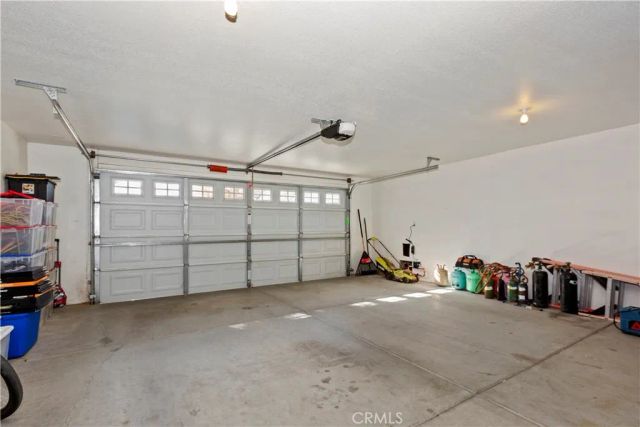 18904 Madrone, Hesperia, CA 92345