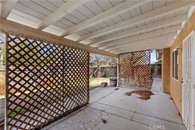 18904 Madrone, Hesperia, CA 92345