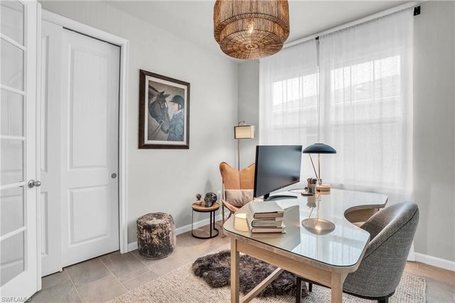 4595 Arboretum CIR # 203, Naples, FL 34112