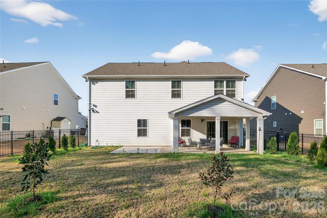 911 Dogwood Creek Lane, Indian Trail, NC 28079