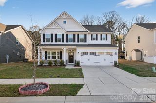 911 Dogwood Creek Lane, Indian Trail, NC 28079