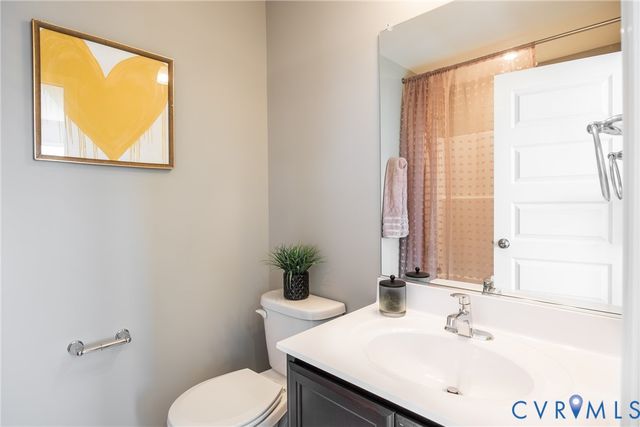 12432 Wescott Ave, Midlothian, VA 23112