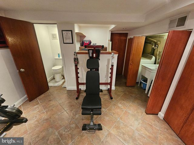 1304 N 76TH ST, Philadelphia, PA 19151