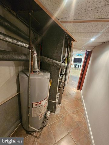 1304 N 76TH ST, Philadelphia, PA 19151