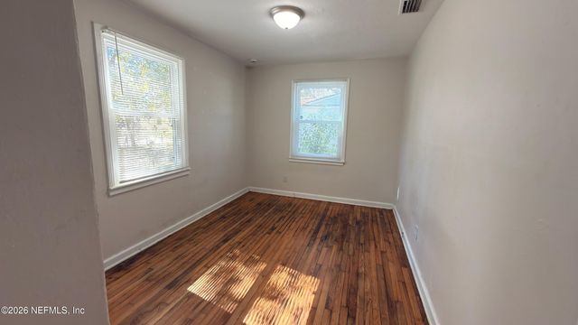 1650 W 34TH Street, Jacksonville, FL 32209