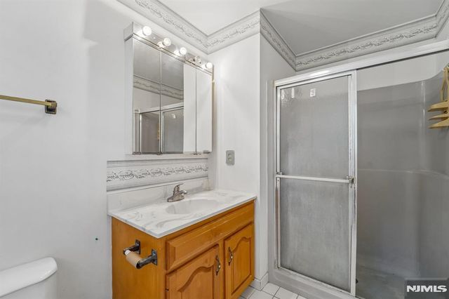 62 Parkway, Rochelle Park, NJ 07662