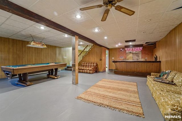 62 Parkway, Rochelle Park, NJ 07662