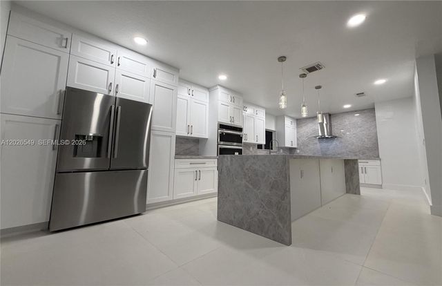 14407 SW 158th Path, Miami, FL 33196