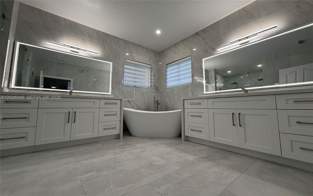 14407 SW 158th Path, Miami, FL 33196