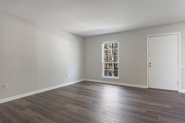 900 Mountain Creek Road E-71, Chattanooga, TN 37405