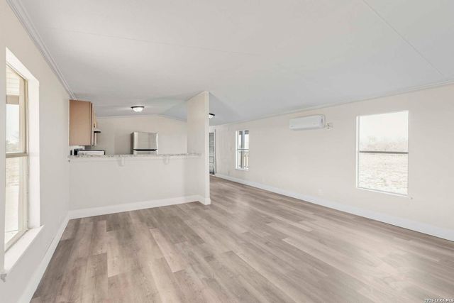 2811 cr 467, Devine, TX 78016