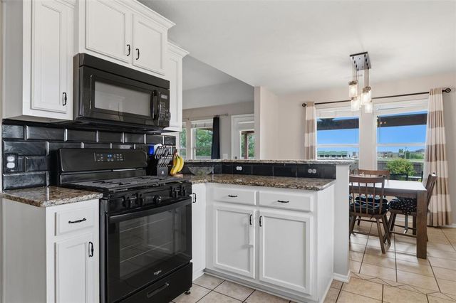 2301 NW 176th Street, Edmond, OK 73012