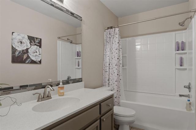 2301 NW 176th Street, Edmond, OK 73012