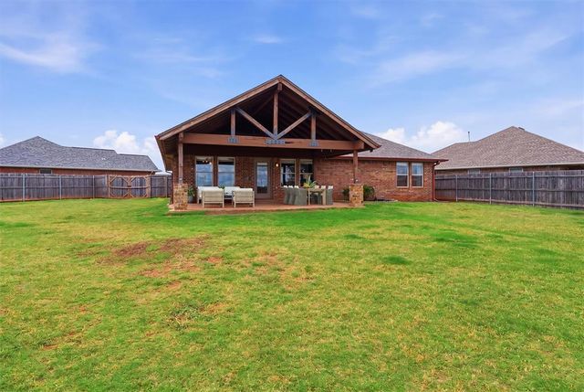 2301 NW 176th Street, Edmond, OK 73012