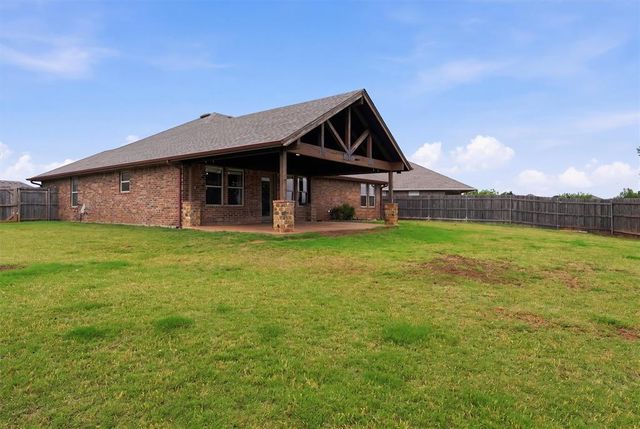 2301 NW 176th Street, Edmond, OK 73012