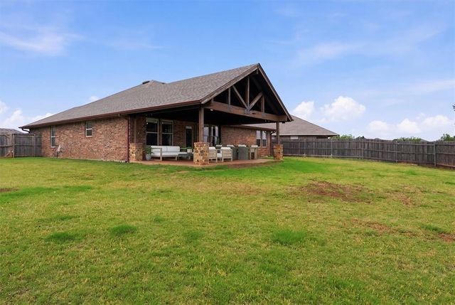 2301 NW 176th Street, Edmond, OK 73012