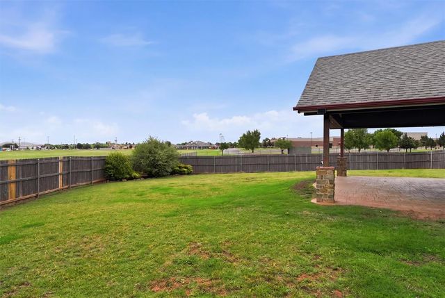 2301 NW 176th Street, Edmond, OK 73012