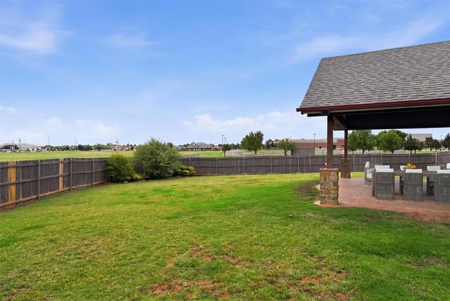 2301 NW 176th Street, Edmond, OK 73012
